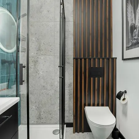 Appartamento Spacious In A Quiet Area Of By Renters *