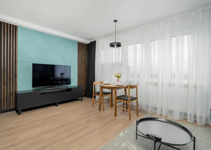 Apartman Spacious In A Quiet Area Of By Renters *